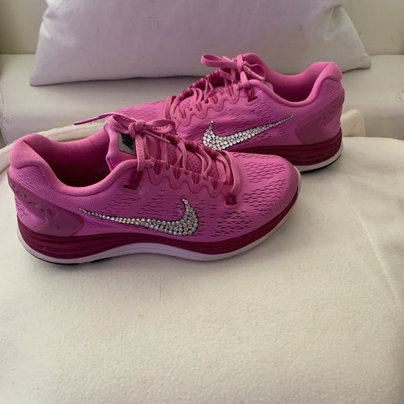 Authentic Nike with Swarovski Crystals - Picture 8 of 8